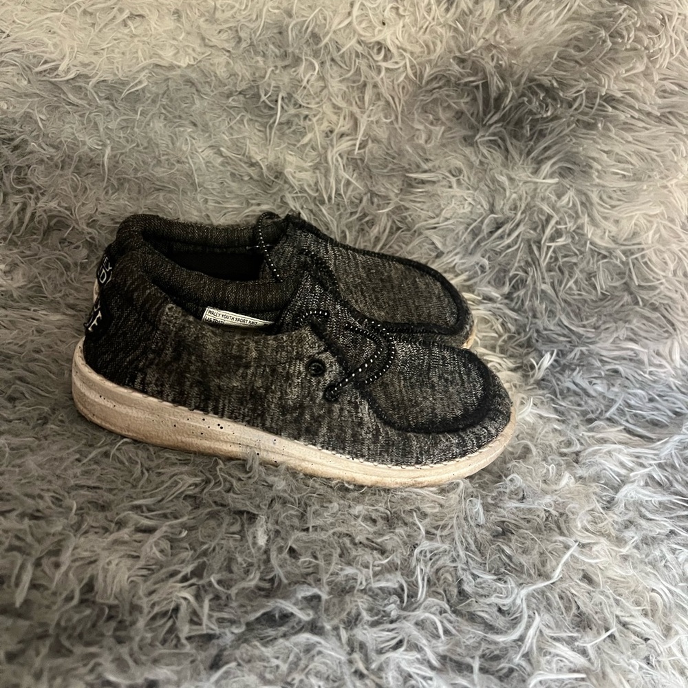 Wally Youth Sport Knit Hey Dudes
